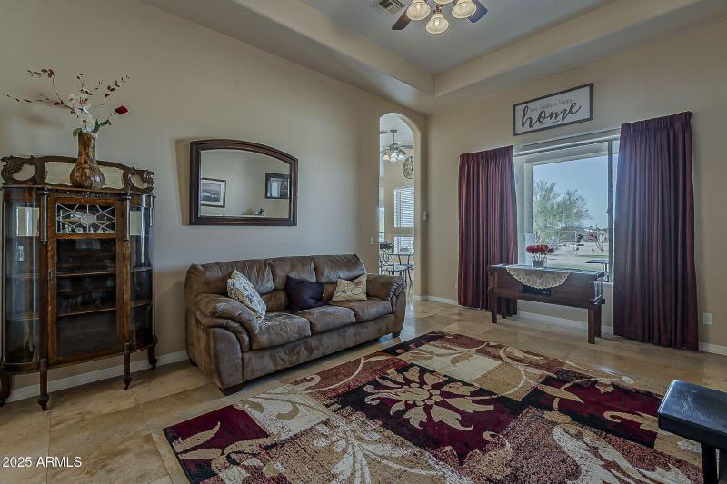 25-web-or-mls-Pima-15