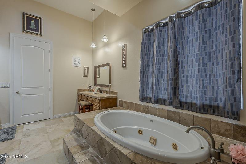 54-web-or-mls-Pima-44