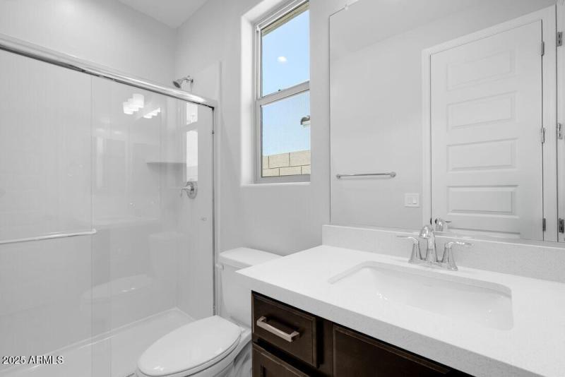 17118 W HACKAMORE Drive - Ready Now!