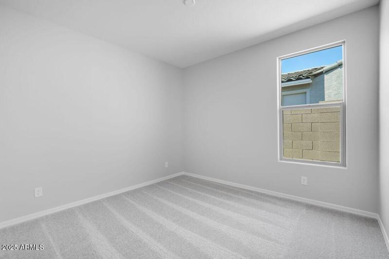 17118 W HACKAMORE Drive - Ready Now!