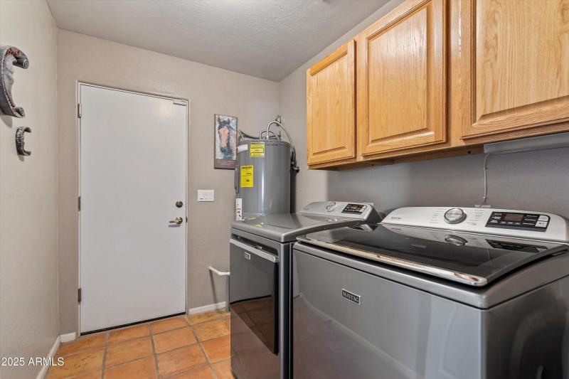 21-Laundry Area
