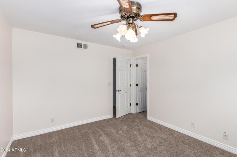 Guest Bedroom 2 w/ Walk in Closet