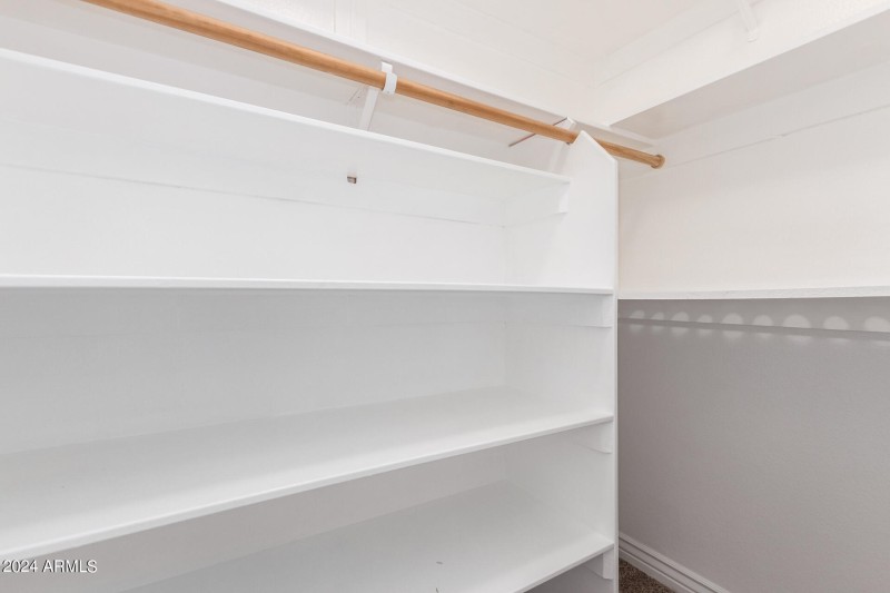 Guest Bedroom 2 Walk In Closet