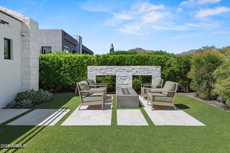 Fire pit