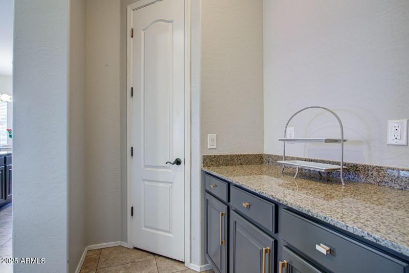 Butler Pantry