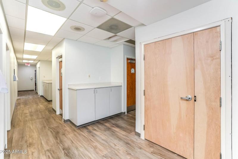 Suite 1