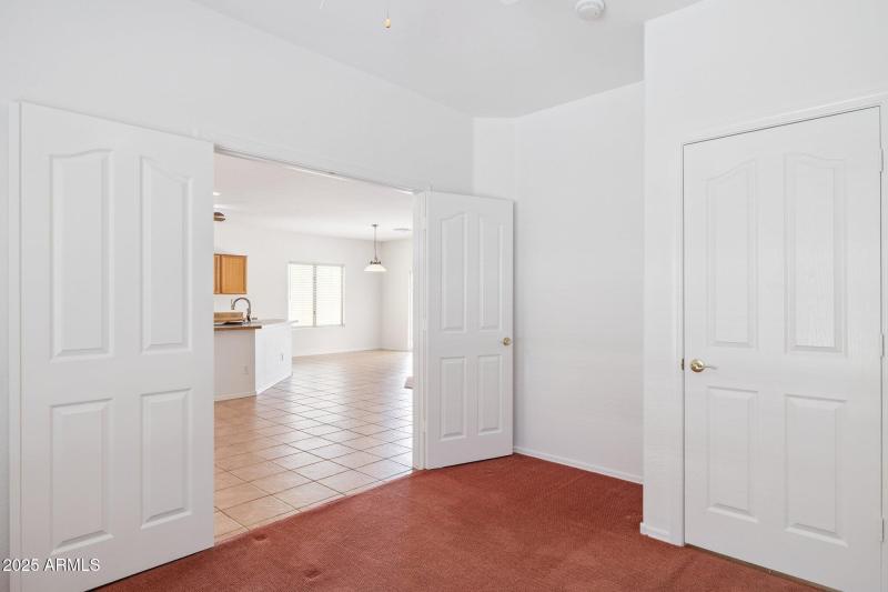 4th Bedroom/Den