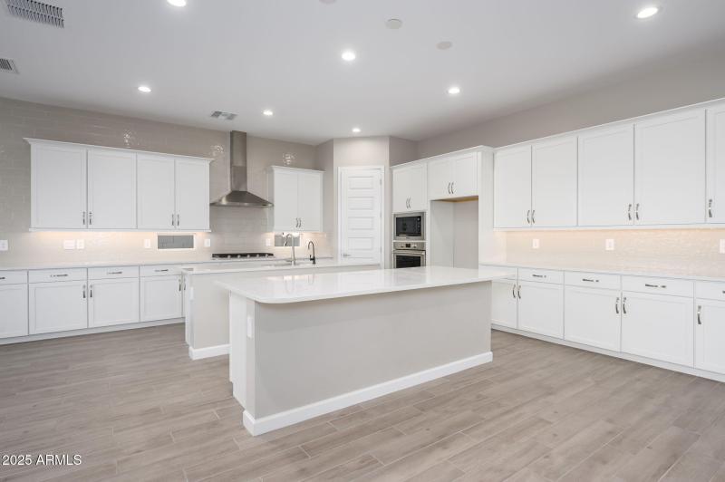 16-web-or-mls-59th-15