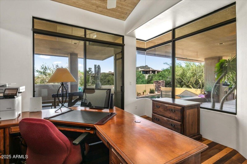 20-Office Views