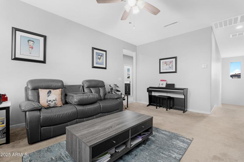 Loft 2