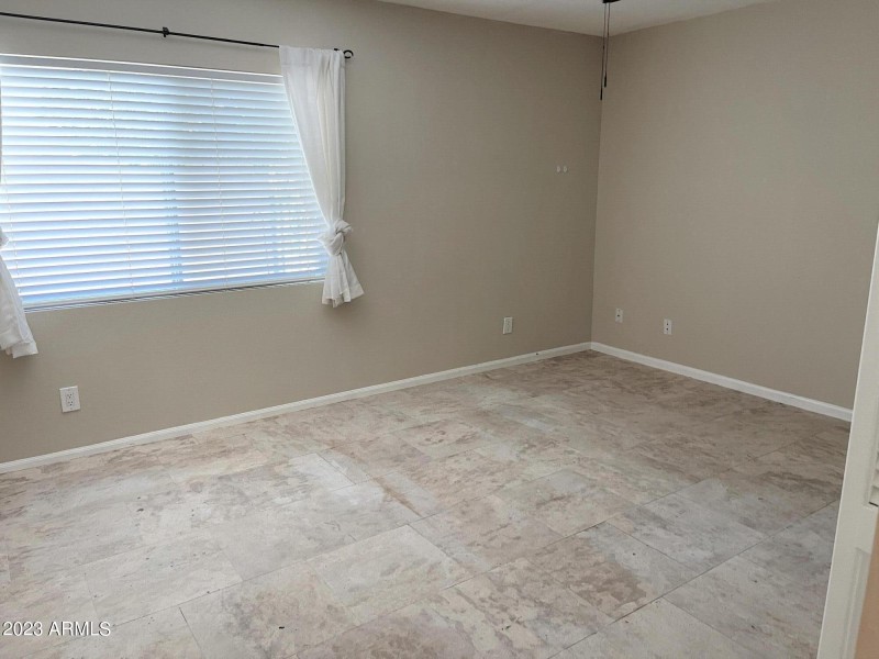 20230719_170931305_iOS (2)