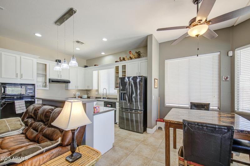 Kitchen 4