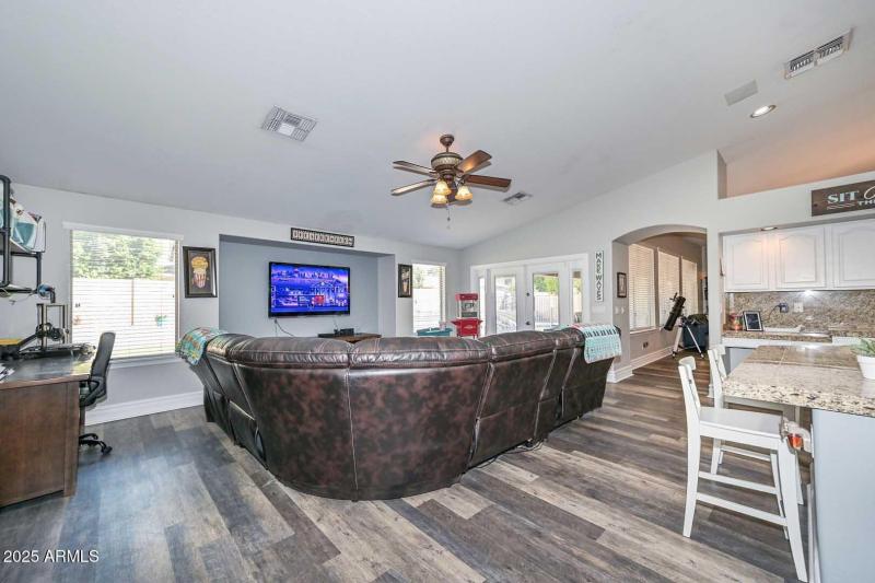 Kitchen-Family Room