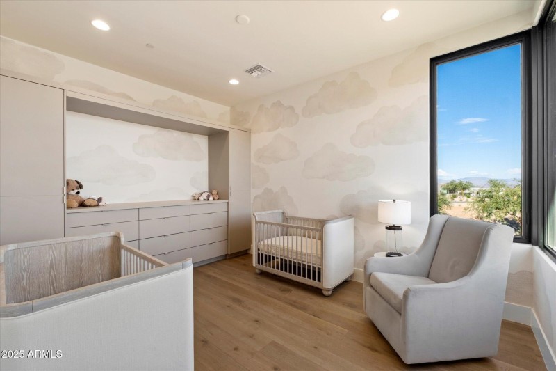 Private Guest Suite