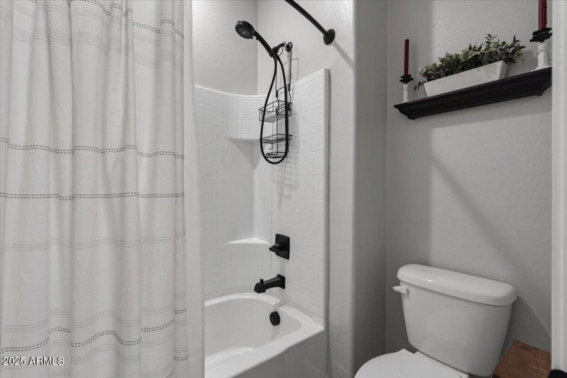 2nd bathroom