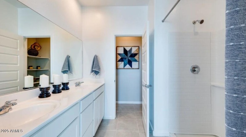 Owners Bath