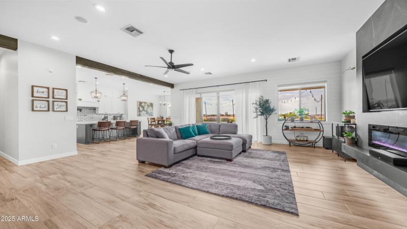 3519 E Aspen (5)