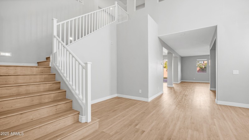 Great Room with Nook!