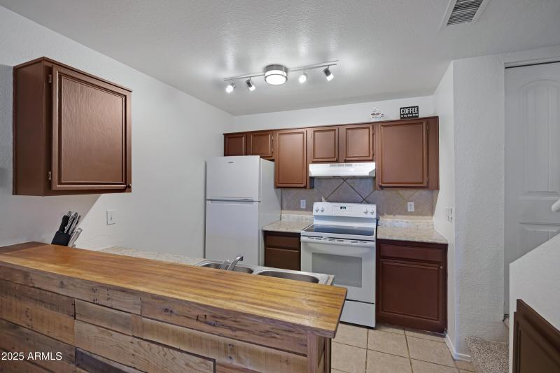 2301 E University Dr #401-10