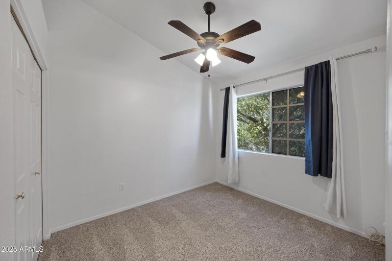 2301 E University Dr #401-16