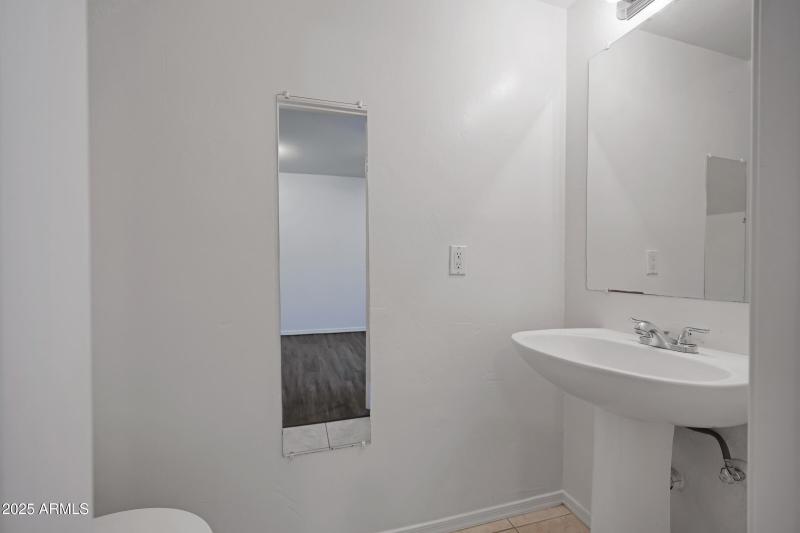 2301 E University Dr #401-23