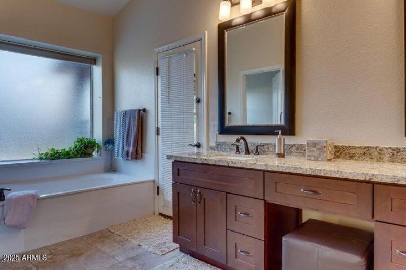 20190418083109174025000000-o