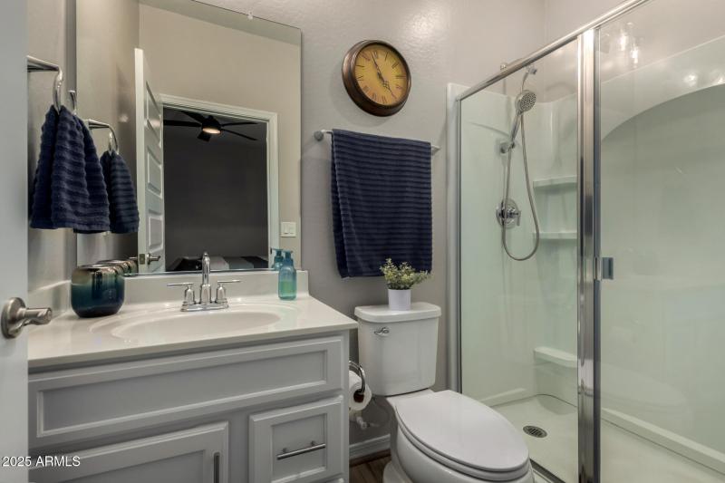 Second Bedroom en suite