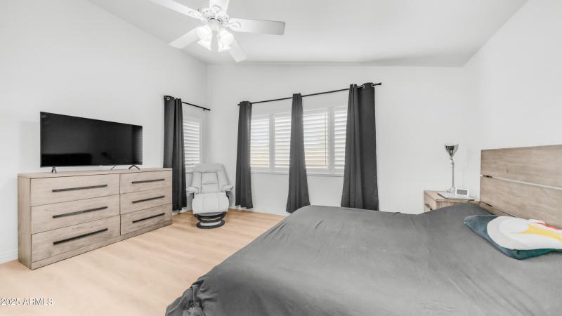 18229 N 89th Dr (10)