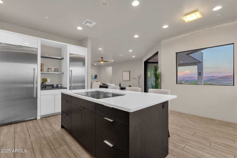 021_Kitchen Island