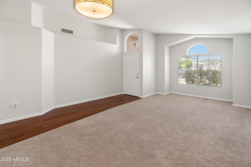 143 W Jasper Dr-15