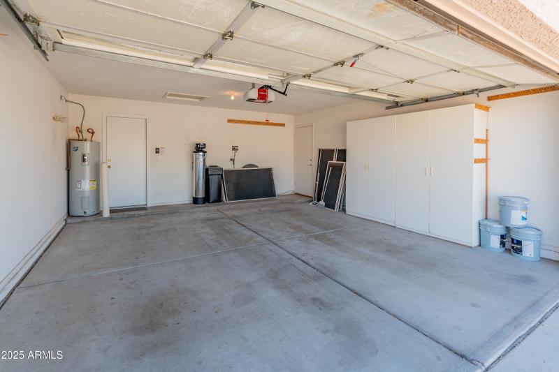 143 W Jasper Dr-35