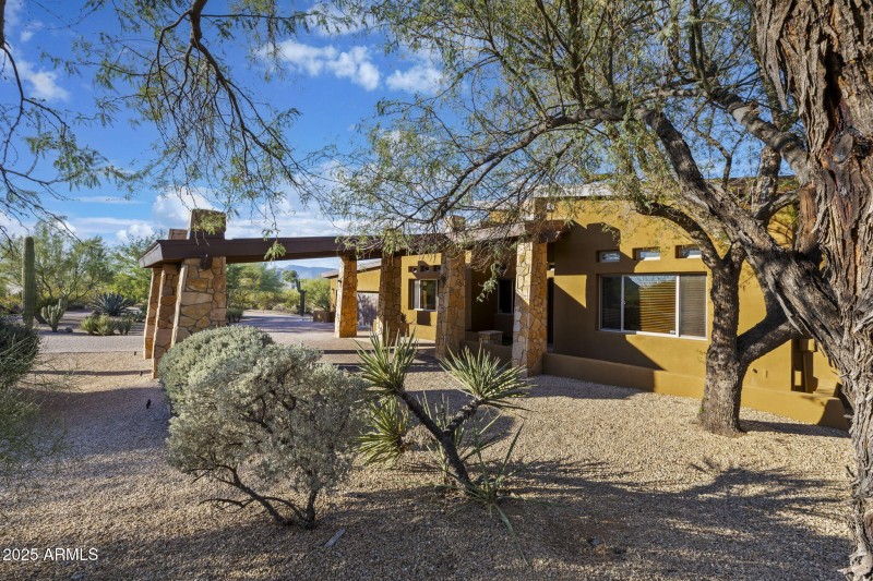 36833 Long Rifle Rd Carefree - 213