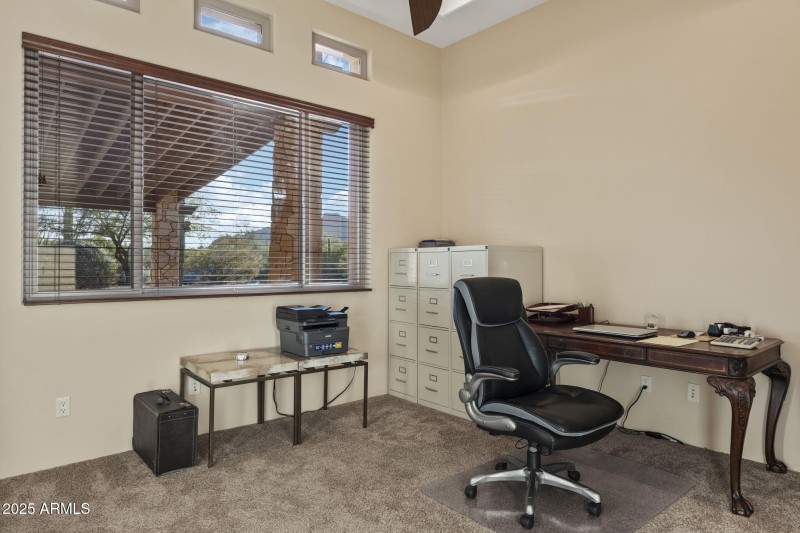 36833 Long Rifle Rd Carefree - 308