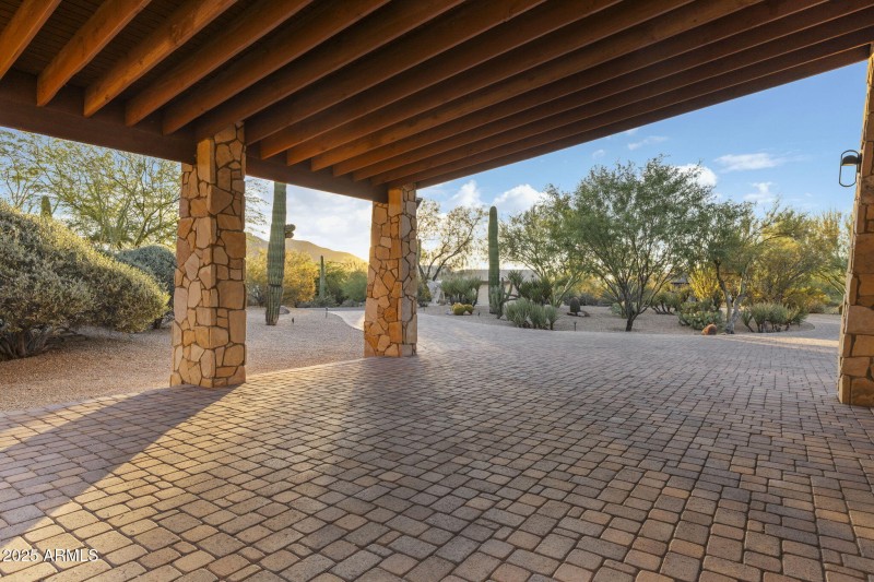 36833 Long Rifle Rd Carefree - 397