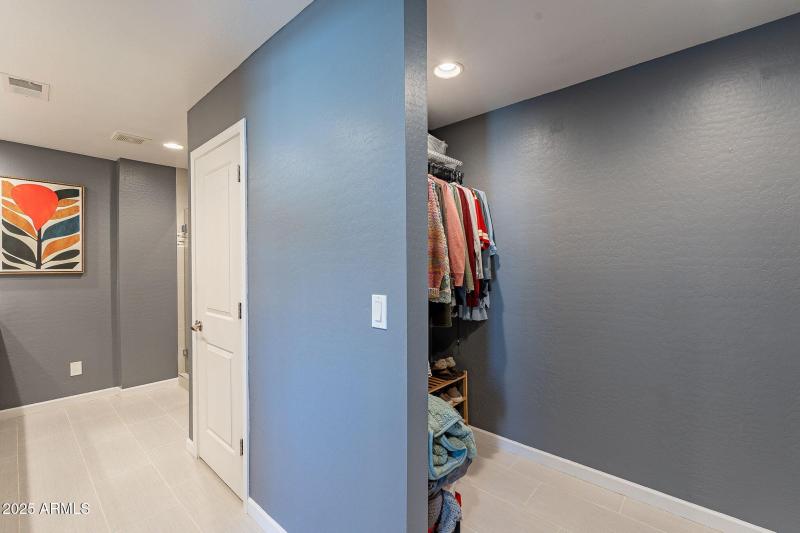 Walk-in closet