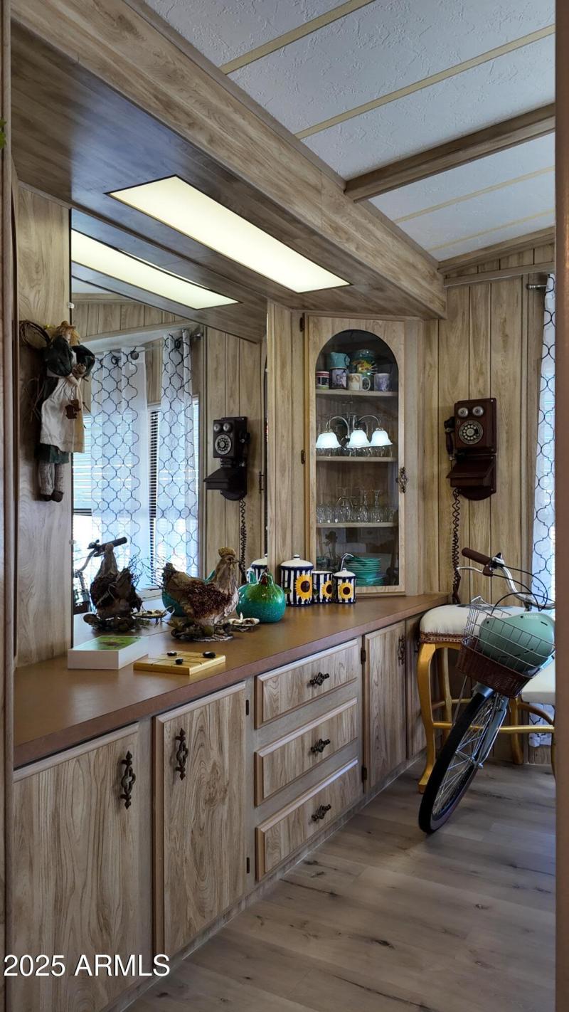 Dining Area 1
