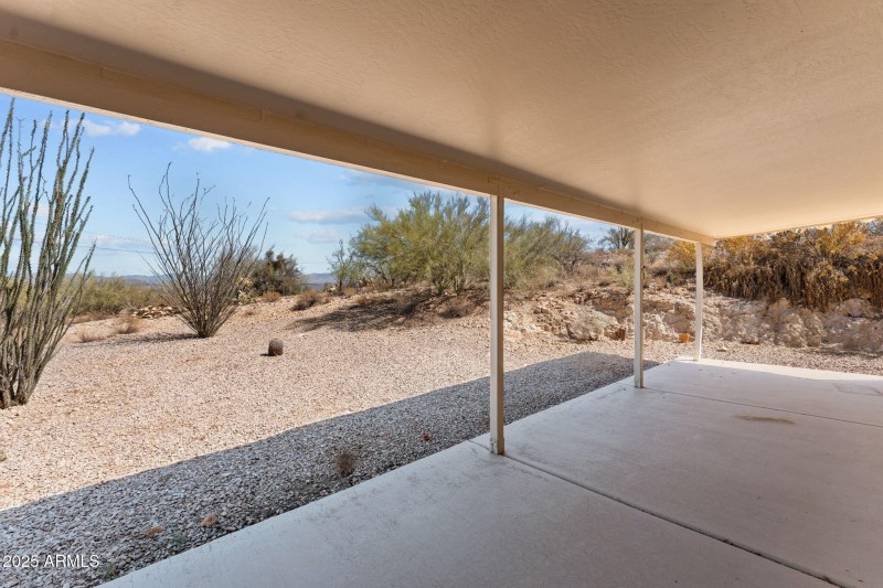 1660 Vista Dr