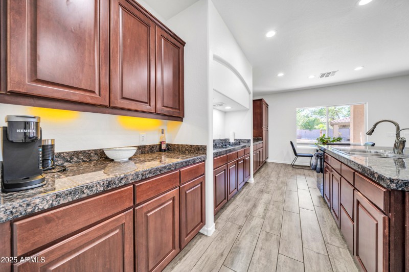 7149 W Avenida del Sol-13