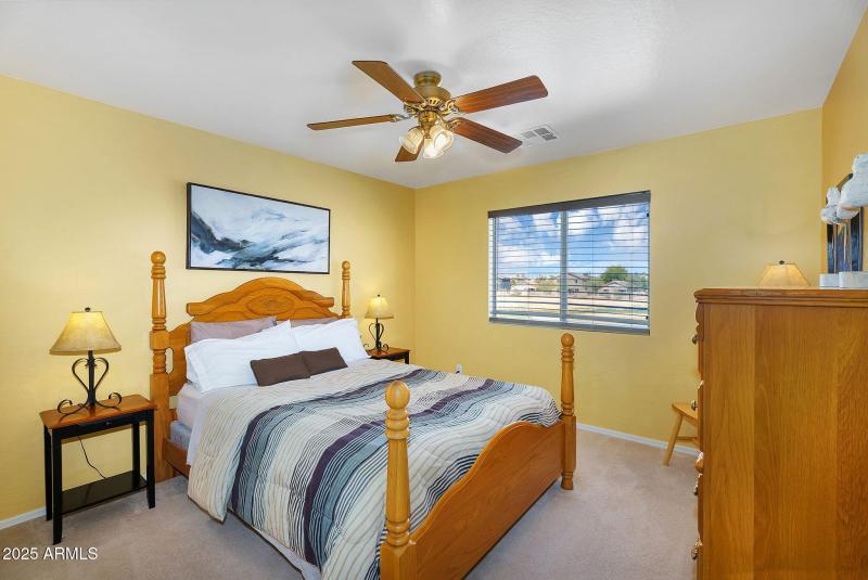 44-web-or-mls-Lush Vista-44