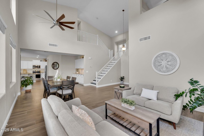 6-web-or-mls-Phelps-6