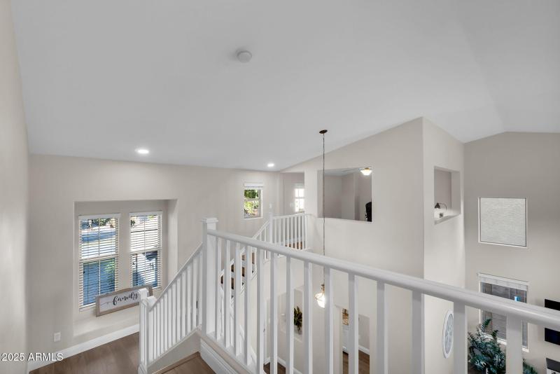 27-web-or-mls-Phelps-28