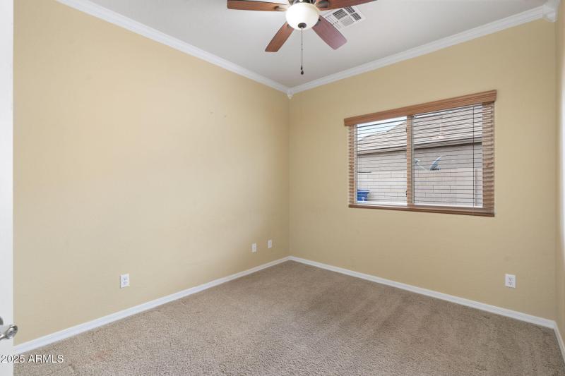 19-web-or-mls-DSC08688 copy