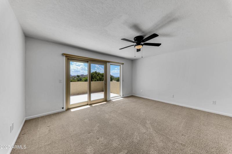 2237 E Captain Dreyfus-44