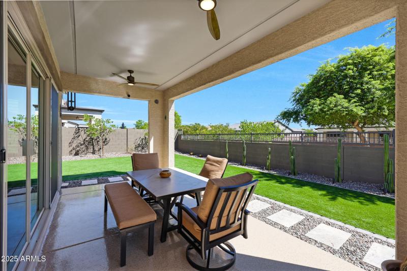 8321 N 172nd Ln - Granite Vista