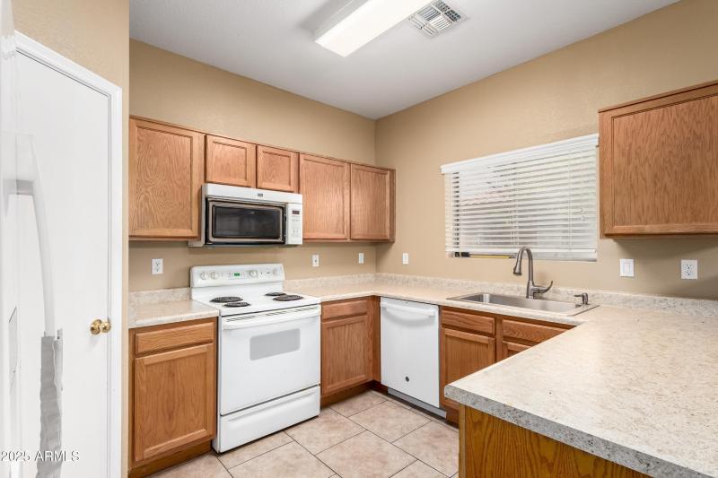 997bdbd6afba8adca81a6607a101f024