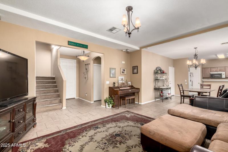 2e3c28db7c78eec67caa38e36380d171