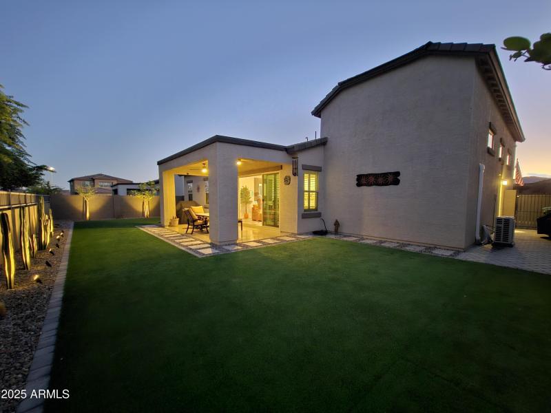 8321 N 172nd Ln - Granite Vista