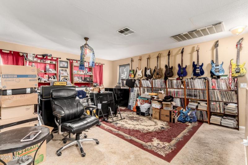 b9b4f0c1d35f41686740ae91f66bd4b5