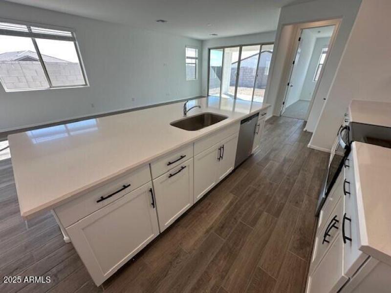 AC2 Lot 76 - Kitchen 4