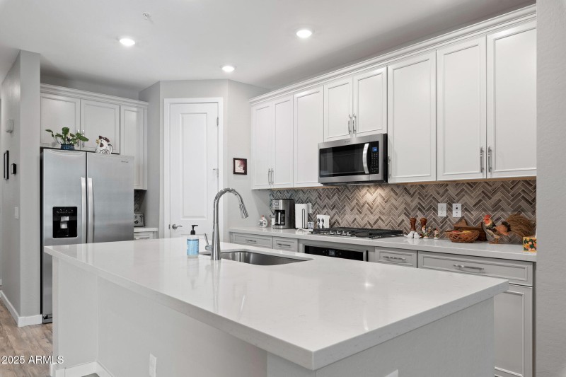 008__3855 S McQueen Rd APT 5